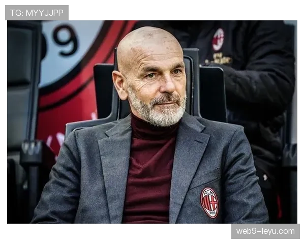 马尔蒂尼:足球是智慧与团队协作的艺术,球迷应深度领会 马尔蒂尼:足球是智慧与团队协作的艺术,球迷应深度领会