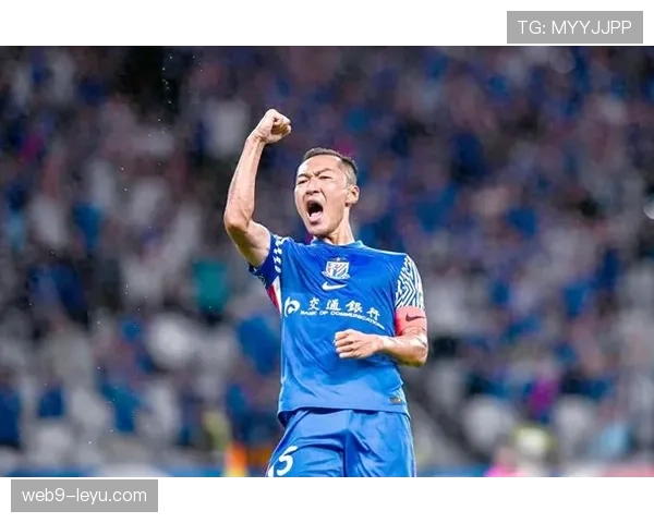 足球联赛升降级争夺白热化,竞争激烈程度创近年新高 足球联赛升降级争夺白热化,竞争激烈程度创近年新高