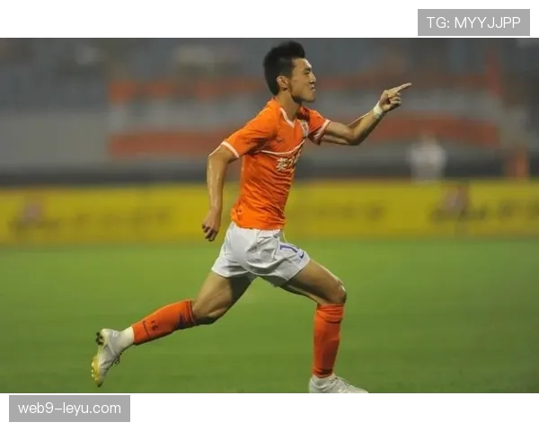 郑铮领衔山东泰山队备战状态回暖，剑指新赛季巅峰